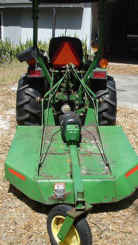 JOHN DEERE 770 TRACTOR LOADER W/ BRUSH HOG - 4
