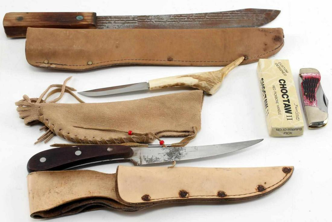 ASSORTED SCANDINAVIAN PUUKKA BUTCHER KNIFE LOT: Assorted Scandinavian Knife and Machete lot of Four. Lot includes a Scandinavian Knife with the blade measuring 3.5 inches, one fixed blade knife with surface patina of unknown origin with the blade m