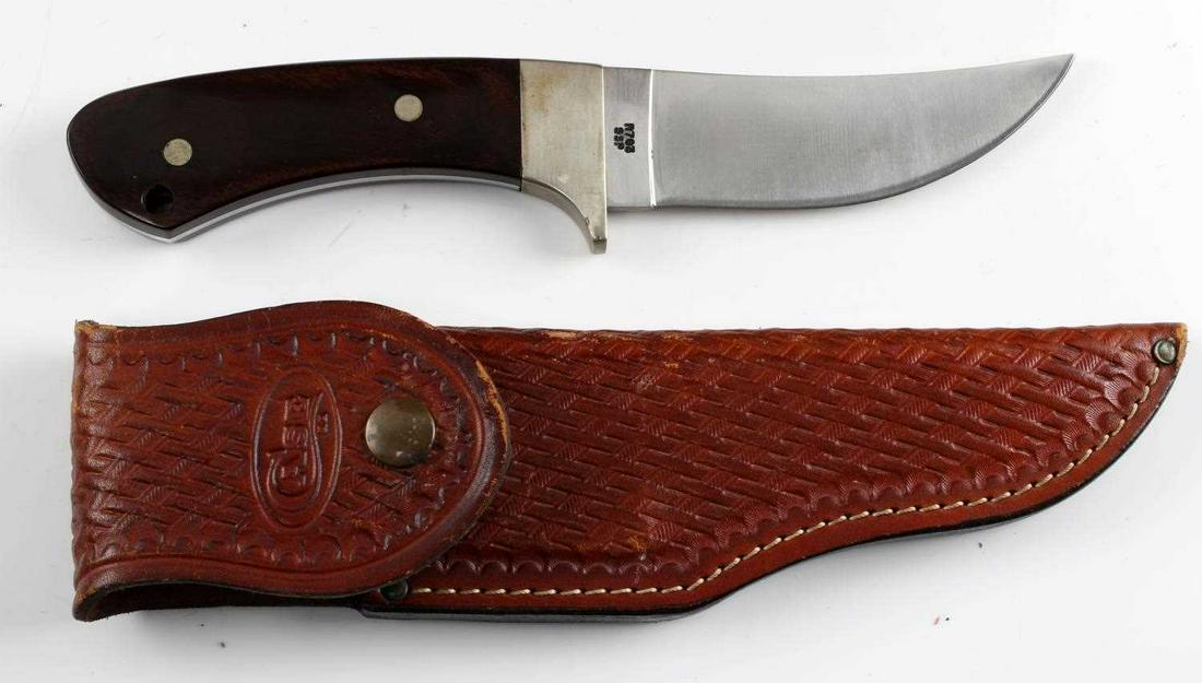CASE KIOWA R703 SSP FIXED BLADE KNIFE WITH SHEATH: Like new has sheath residue from storage, measures 9 inches overall.