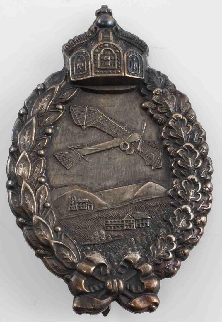 WWI IMPERIAL GERMAN PRUSSIAN PILOT BADGE: WWI Imperial German Prussian Pilot Badge. "Leutnant Gebbert Max 08.04.1917" is engraved on the rear. Vertical pin back. There is a slight patina on the rear of the medal. The medal is in very good con