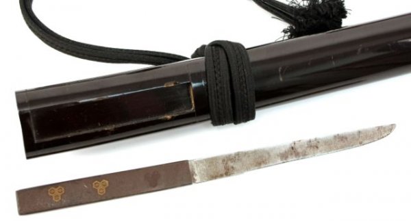 JAPANESE WAKIZASHI SAYA AND FITTINGS - 4
