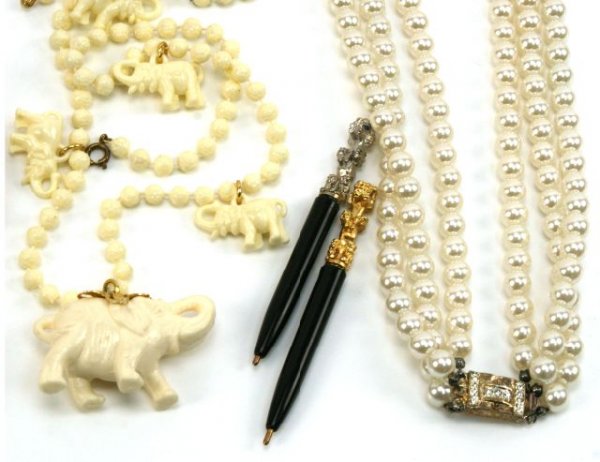 VINTAGE COSTUME JEWELRY ELEPHANT FAUX PEARL PENS - 3