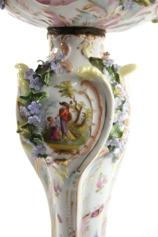 DRESDEN DECORATIVE TABLE TOP LAMP STAND - 3