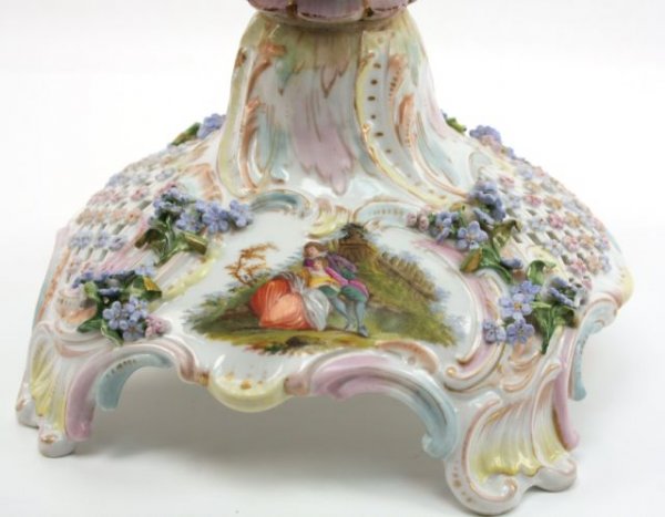 DRESDEN DECORATIVE TABLE TOP LAMP STAND - 4
