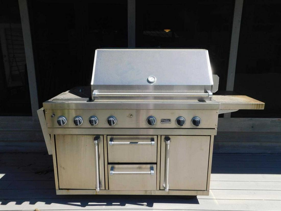 viking 53 grill