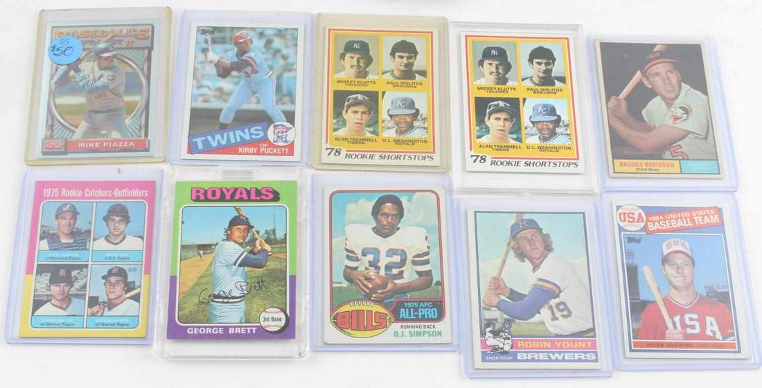 HALL OF FAME TRADING ROOKIE CARD LOT OF 10: Lot includes 1975 George Brett Card,1993 Topps Baseballs Finest Mike Piazza Rookie Card, 1961 Brooks Robinson, two 1978 Rookie Short-Stop cards, one 1976 Topps OJ Simpson card, 1976 Topps Robin Yount,