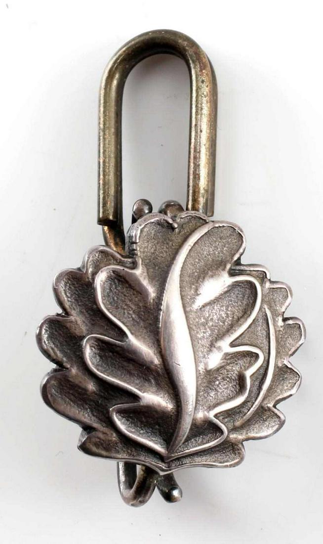 WWII GERMAN 3RD REICH OAK LEAVES TO KNIGHTS CROSS: WWII German Third Reich Oak Leaves to The Knights Cross. Makers mark of "Silber L/50". Marked "900" for silver. Very good condition.