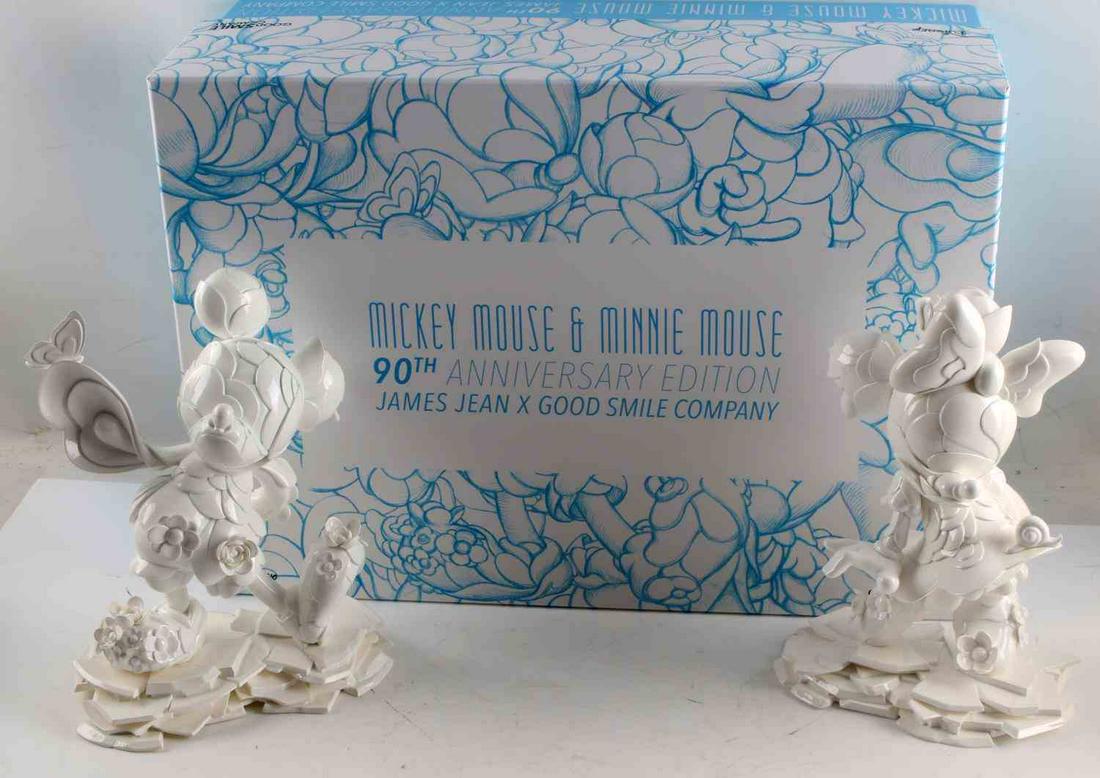 JAMES JEAN GOOD SMILE COMPANY DISNEY MICKEY MINNIE: Limited edition 90th anniversary Mickey & Minnie Mouse James Jean x Good Smile Company sculptures. Certificate of authenticity included with James Jean signature and pencil numbered 308/500. Each piec