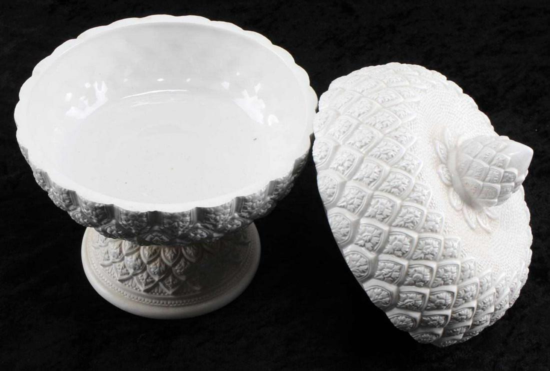 MOTTAHEDEH DESIGN ITALY WHITE LIDDED JAR: Very good original condition stands 11 inches.