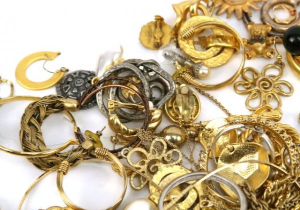 ANTIQUE ESTATE COSTUME JEWELRY GOLD VARIETY FSU - 2