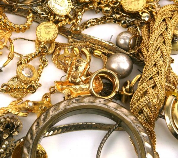 ANTIQUE ESTATE COSTUME JEWELRY GOLD VARIETY FSU - 3