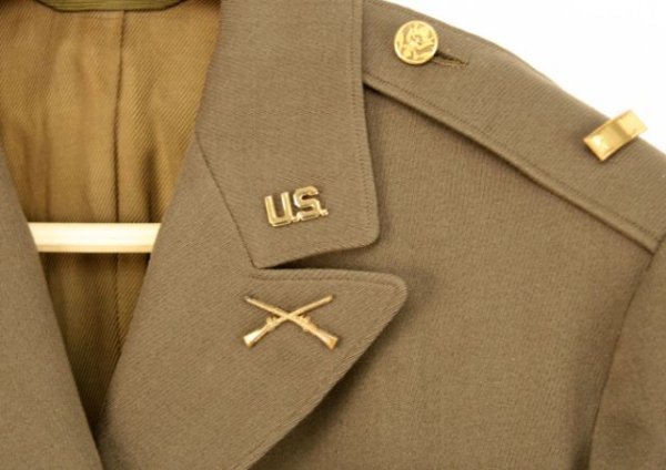 VIETNAM AIRBORNE OFFICER UNIFORM M1 HELMET & LINER - 2