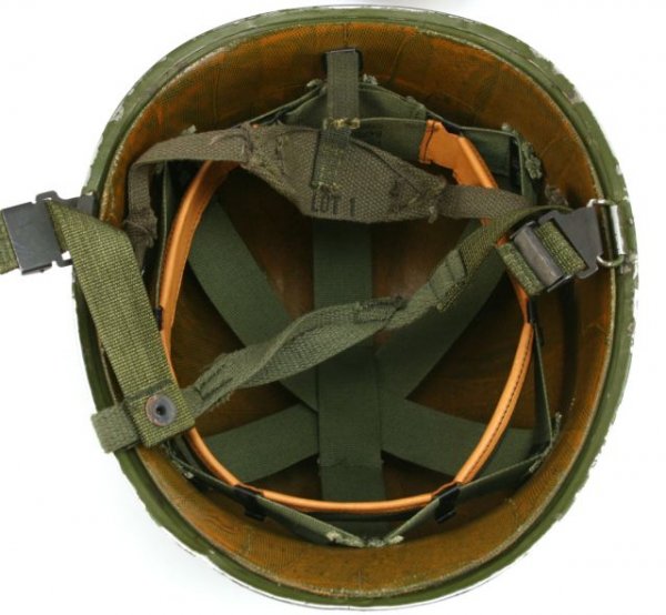 VIETNAM AIRBORNE OFFICER UNIFORM M1 HELMET & LINER - 6