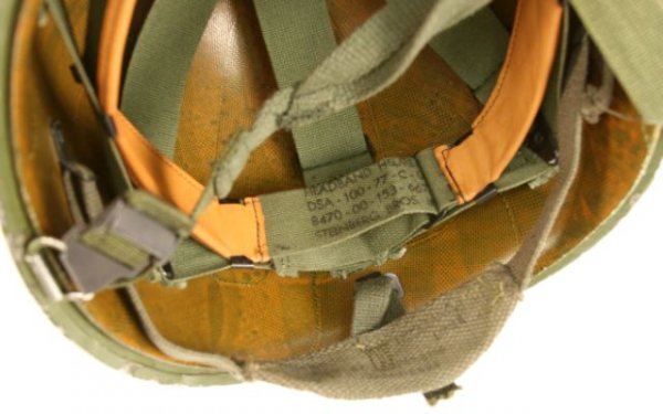 VIETNAM AIRBORNE OFFICER UNIFORM M1 HELMET & LINER - 7