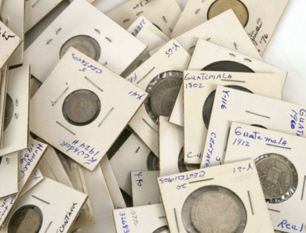 HUGE FOREIGN COIN COLLECTION WORLD SILVER 100'S - 3