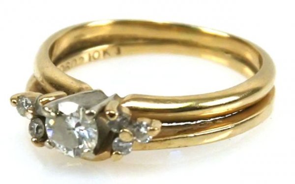 14K YELLOW GOLD ENGAGEMENT RING SET