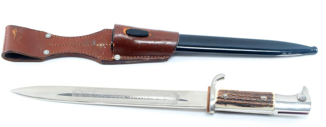 WWII GERMAN THIRD REICH LUFTWAFFE DRESS BAYONET: WWII German Third Reich Luftwaffe Dress Bayonet. Etched blade. Makers mark of "P.S. Solingen". The blade measures 10 inches. The entire dagger measures 14.5 inches. Very good condition. Unauthenticate