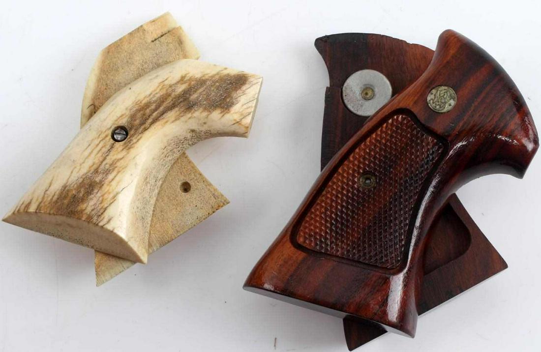 COLT SAA STAG GRIP AND SMITH & WESSON TARGET GRIP: Lot includes one Colt SAA Stag Grip and S&W Target Grip. The stag have chipping on the left side. S&W grips have slight oxidation on the insignia but remain in very good condition.