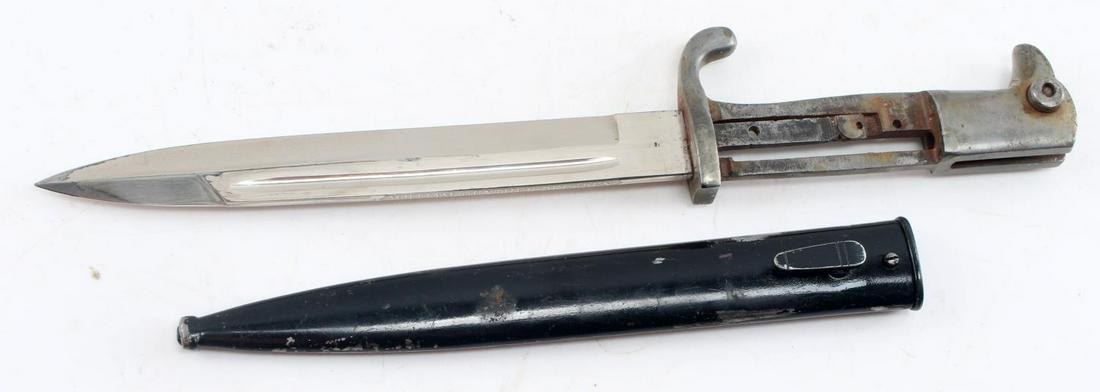WWII ROBESON USN MK1 FIGHTING KNIFE: Shuredge No. 20 with ground customized blade, stacked leather grip, hand made sheath. This lot has a reserve.