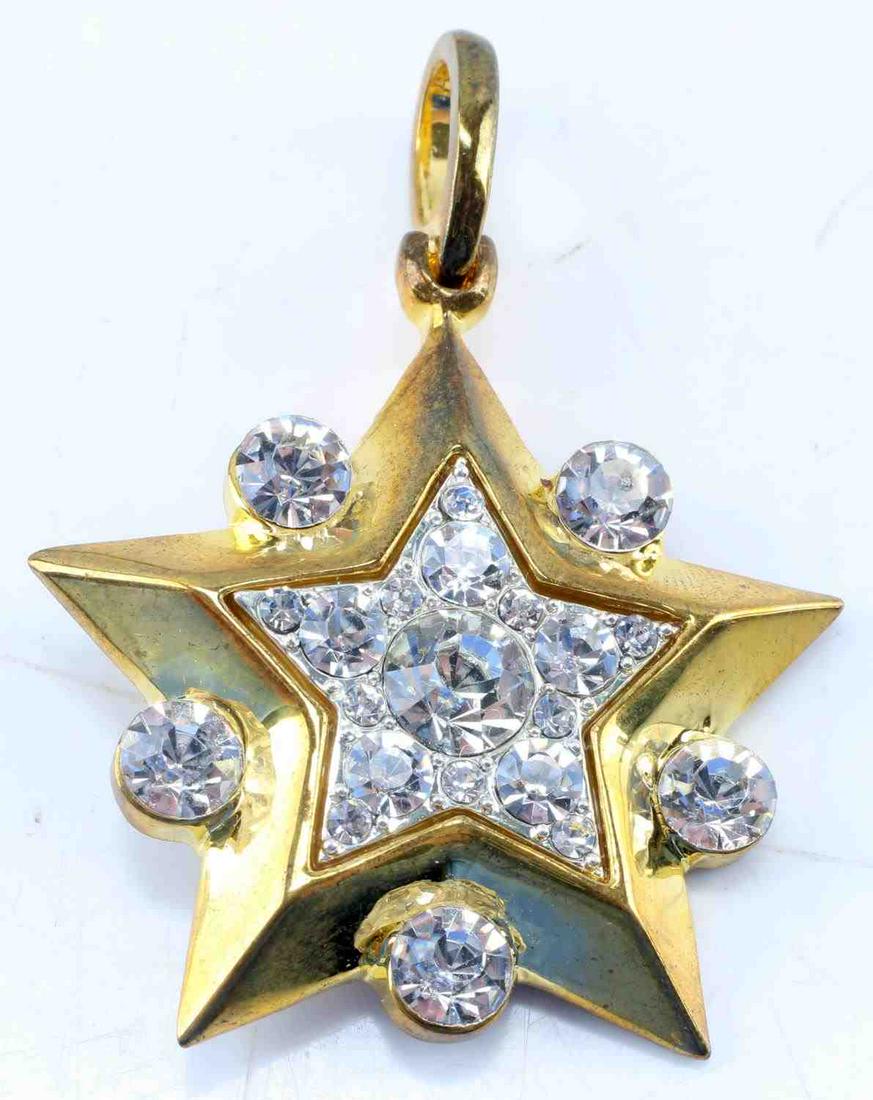 VERY RARE REPRODUCTION OF SOVIET MARSHALL NECK STAR: Gold tone with facismile diamonds. Suspension loop on the top. Unmarked type. There is some slight finish loss throughout the medal. Overall, very good condition. Unauthenticated; sold as is. This lot