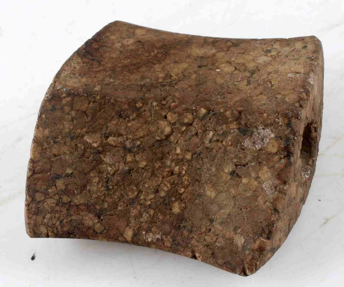 NATIVE AMERICAN SHUTTLE TYPE BANNERSTONE: Archaic period shuttle type bannerstone from course grained Porphyry ignesious rock with phenocrysts, 7x7mm.