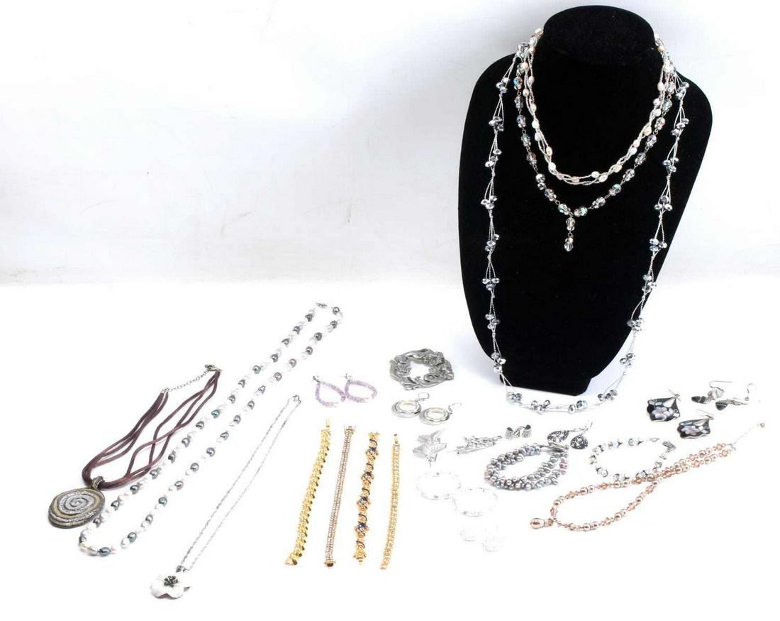 STERLING SILVER PEARL JBK DESIGNER COSTUME JEWELRY: Necklaces range from 15 to 35 inches in length, total of 60 grams of sterling silver including a Van Dell brooch lot also includes mother of pearl, pewter and crystals. Also 7 1/2 inch JBK Jacqueline