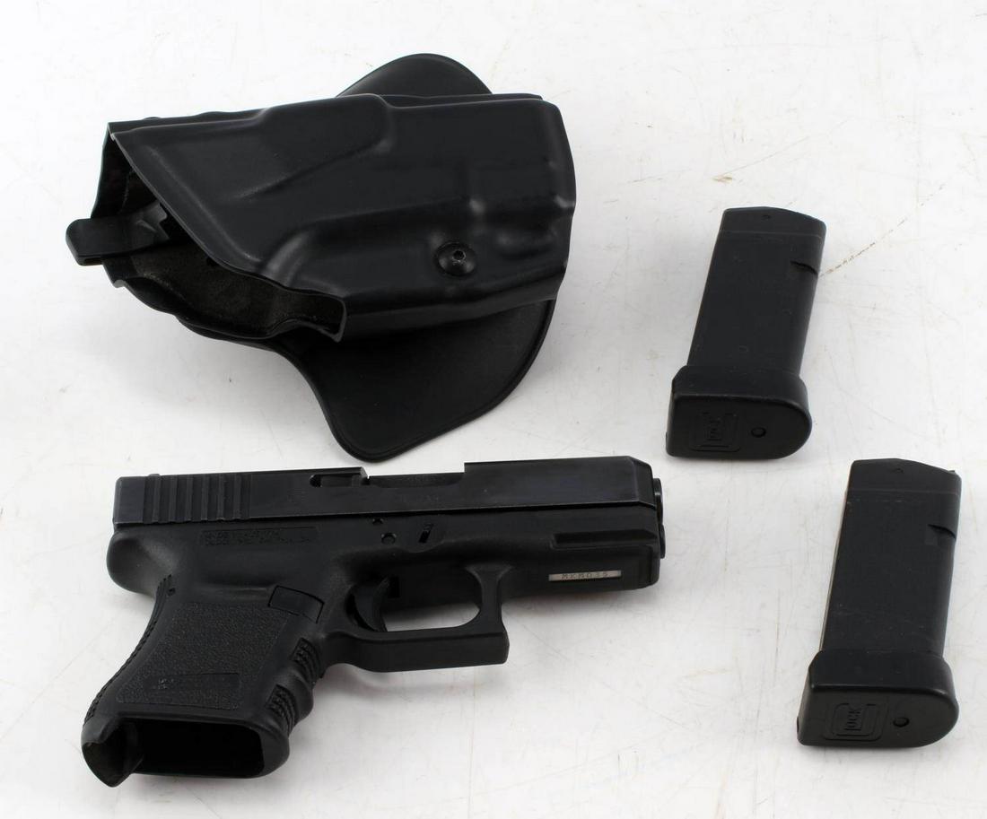 GLOCK 30 .45 CAL SEMI AUTO PISTOL WITH 2 MAGAZINES: Glock model 30 .45cal handgun. Semi auto pistol, 2 10 round magazines, and holster. Steel and polymer construction. 3.50 inch barrel. Good bore, some wear on receiver. SN MKM035. Good condition Calibe