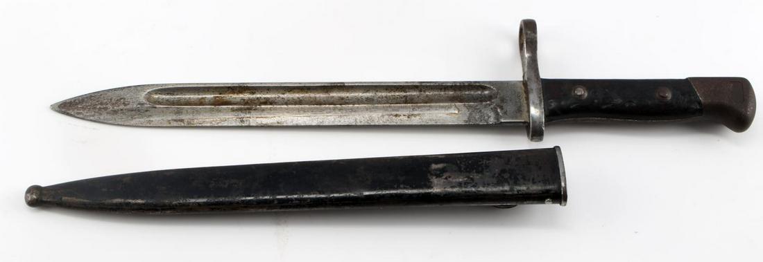 WWI M1895 BAYONET WEYERSBURG KIRSCHBAUM CHILEAN: Chilean Mauser bayonet and scabbard, serial numbers do not match, good condition overall, M-1895. This lot has a reserve.