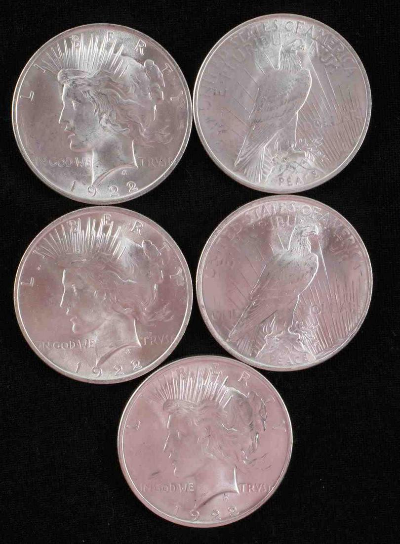 1922 PEACE DOLLAR BU SILVER COIN LOT OF 5: 5 Brilliant silver, uncirculated 1922 Peace Dollars from original roll, full mint luster, minimal contact marks