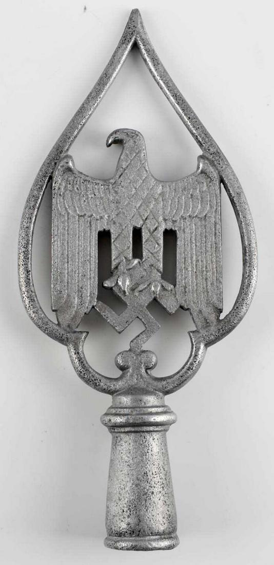 GERMAN WWII THIRD REICH FLAG POLE TOP FINIAL: German WWII flag pole top. Big size, probably for full size flag of a regiment. Silver finished swastika and eagle. Unauthenticated, sold as is. This lot has a reserve.
