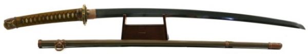 RARE EARLY EDO JAPANESE KUNIKANE II KATANA: A very fine and rare antique investment grade Kunikane II katana. The signature has been expertly verified and authenticated in the Toko Taikan. Katana is in WWII Gunto mounts. Kunikane II is ranked, 