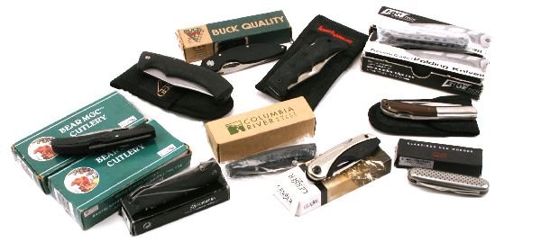MIXED KNIFE LOT OF FOLDING KNIVES - GERBER KERSHAW