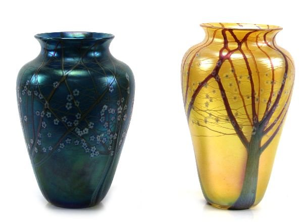 2 ORIENT & FLUME COLORED GLASS VASES - SIGNED: 2 vases by Orient & Flume, both are signed, with some opalescence. The larger stands 10.5 inches while the other stands just over 9.5 inches. Both without chips or cracks.