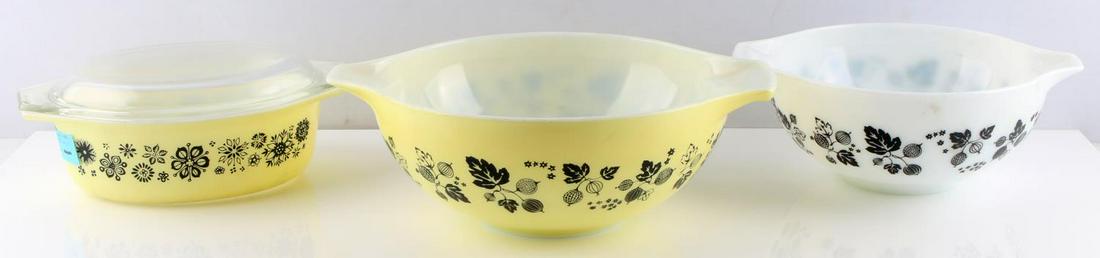LOT OF 3 VINTAGE PYREX GOOSE PRESSED 443 444 043: Lot includes: yellow gooseberry bowl 444 Cinderella (10 inch), white gooseberry bowl 443 (8.5 inch), and a yellow Pressed Flowers casserole with clear lid (9 inch). Good pre-owned condition.