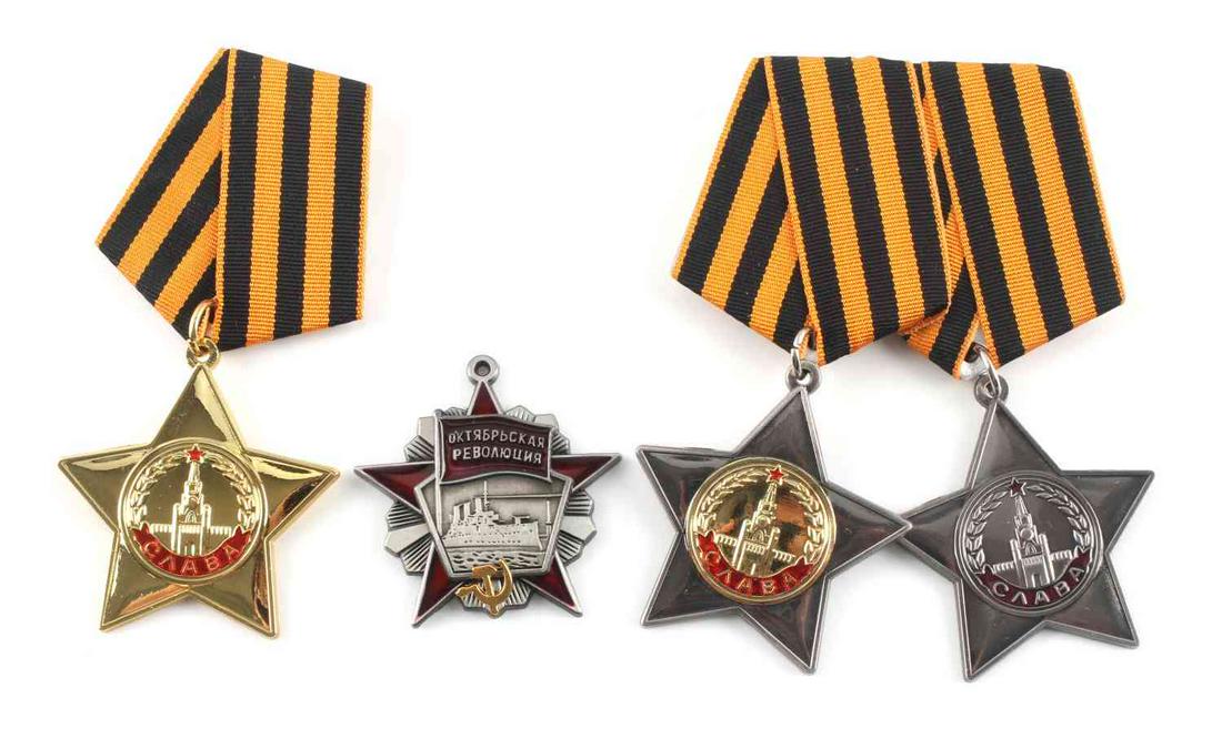 4 USSR SOVIET RUSSIAN MILITARY MEDALS REPRO: Quality reproduction of 4 Soviet Russian military medals. 3 classes of the "Order of Military Glory" and on "Order of October Revolution". All medals are 2 X 2 inches. Very good condition.0