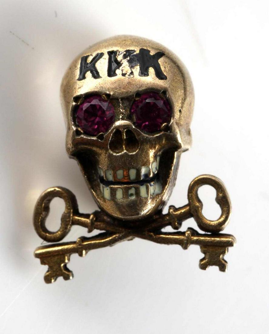 KU KLUX KLAN MIXED LOT OF PATCHES TOKENS PINS MORE - Sep 09, 2012 ...