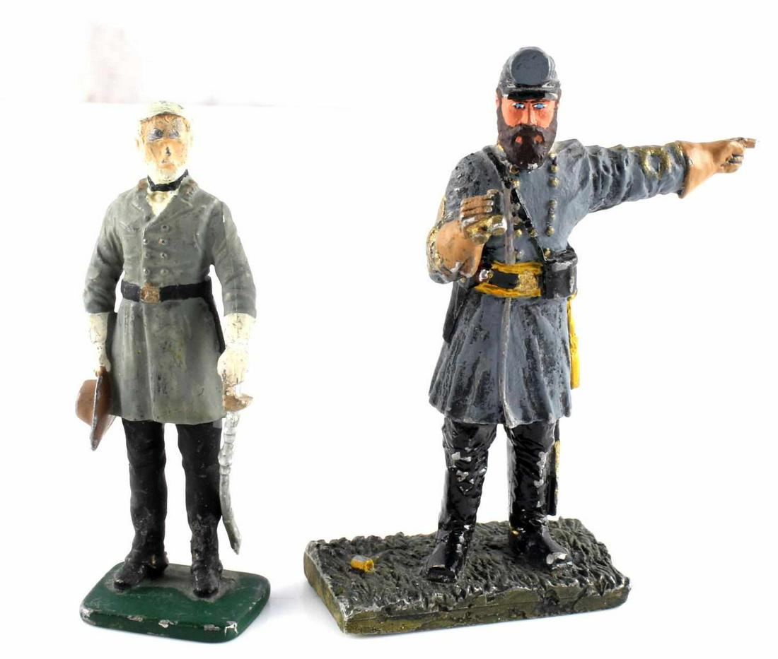 STONEWALL JACKSON & REBERT E. LEE LEAD TOY SOLDIER: The base of Lee is stamped GT C-132 , lee 2 1/2 inch Jackson 3 inches, some paint loss from Lee's face otherwise good.