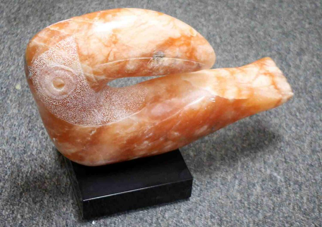 MODERN ART ALABASTER SCULPTED PARROT BY HURST: Ralph N. Hurst (American, 1918-2003) modernist sculptor and educator with 27-year tenure as Professor of Art at Florida State University. Carved, marmo di Castellina style, alabaster parrot figure wit