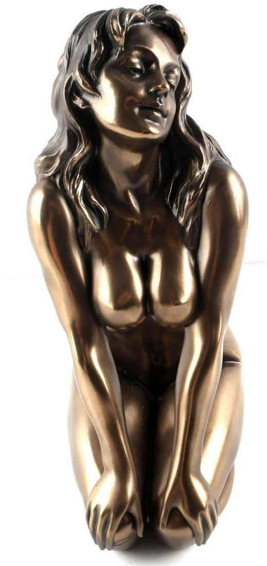 VERONESE BRONZE KNEELING FEMALE NUDE SCUPTURE: Dimensions: 16 cm x 8 cm x 23 cm. Weight: 1.54 kg. This model is made of a mixture of bronze resins. Hand painted and signed by Veronese (2012)
