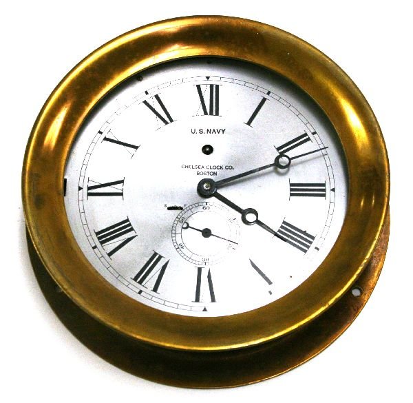 1920s US NAVY SHIPS CLOCK BY CHELSEA: 69081 1920s US NAVY SHIPS CLOCK BY CHELSEA Solid brass large case(10 inches) with Roman numerals and second hand. Adjustable speed, single key wind. Serial number 186854 dates it between 1925 and 1929