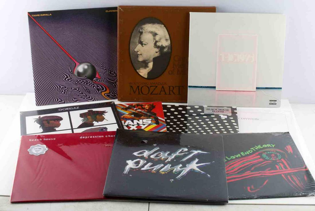 LOT OF LP VINYL RECORDS SOME UNOPENED GORILLAZ: Lot of LP vinyl records to include "Bloom" by Beach House still sealed, "Closer" by Joy Division still sealed, "Demon Days" by The Gorillaz still sealed, The Guardians of the Galaxy Deluxe soundtrack