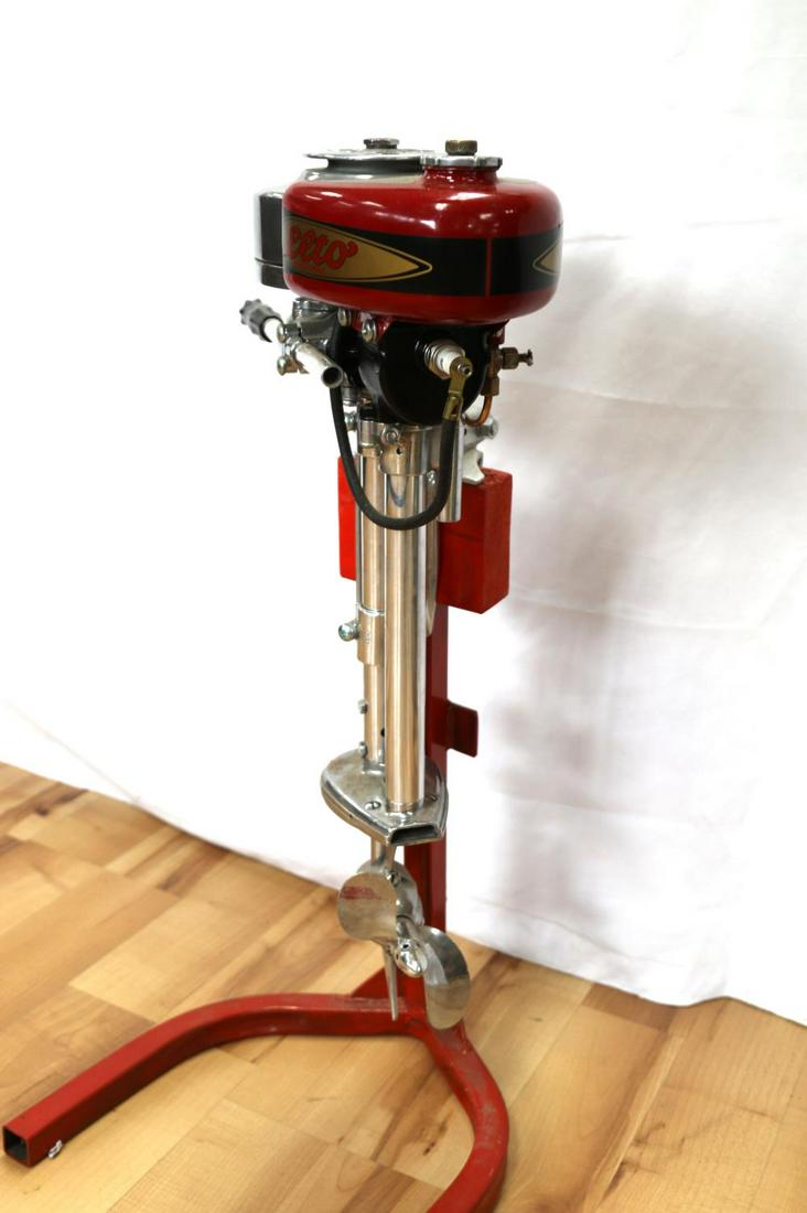 EVINRUDE ELTO PAL 1.1 HP OUTBOARD MOTOR 1938: S/N 425303252 Dates this motor 1938, good compression, has plate with matching S/N to block, has custom stand, appears to be all original. Measures just over 23 inches.