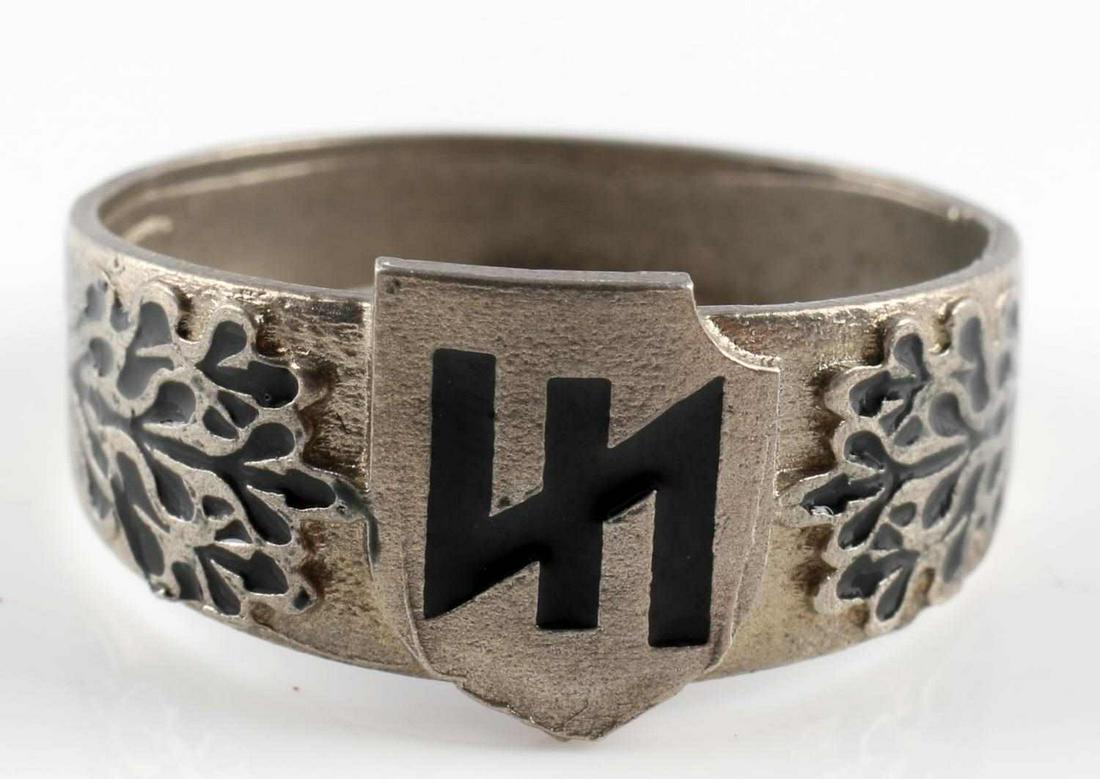 WWII GERMAN WAFFEN SS DAS REICH SILVER RING: Size 12 1/4. Features "800" marking, RZM maker's mark, facsimile "H. Himmler", marked "Das Reich" to exterior. Good condition, tests for silver. Unauthenticated, sold as is. This lot has a reserve.