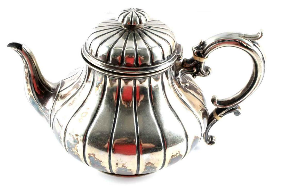 ELKINGTON CONFEDERATE STATES CIVIL WAR SILVER POT: Elkington Confederate States Navy silver plated tea pot. Elkington hallmarks making this correct period on bottom with Charleston CSN stamps. Handle is broken on bottom. Measures 10 X 6 1/4 inches. Un