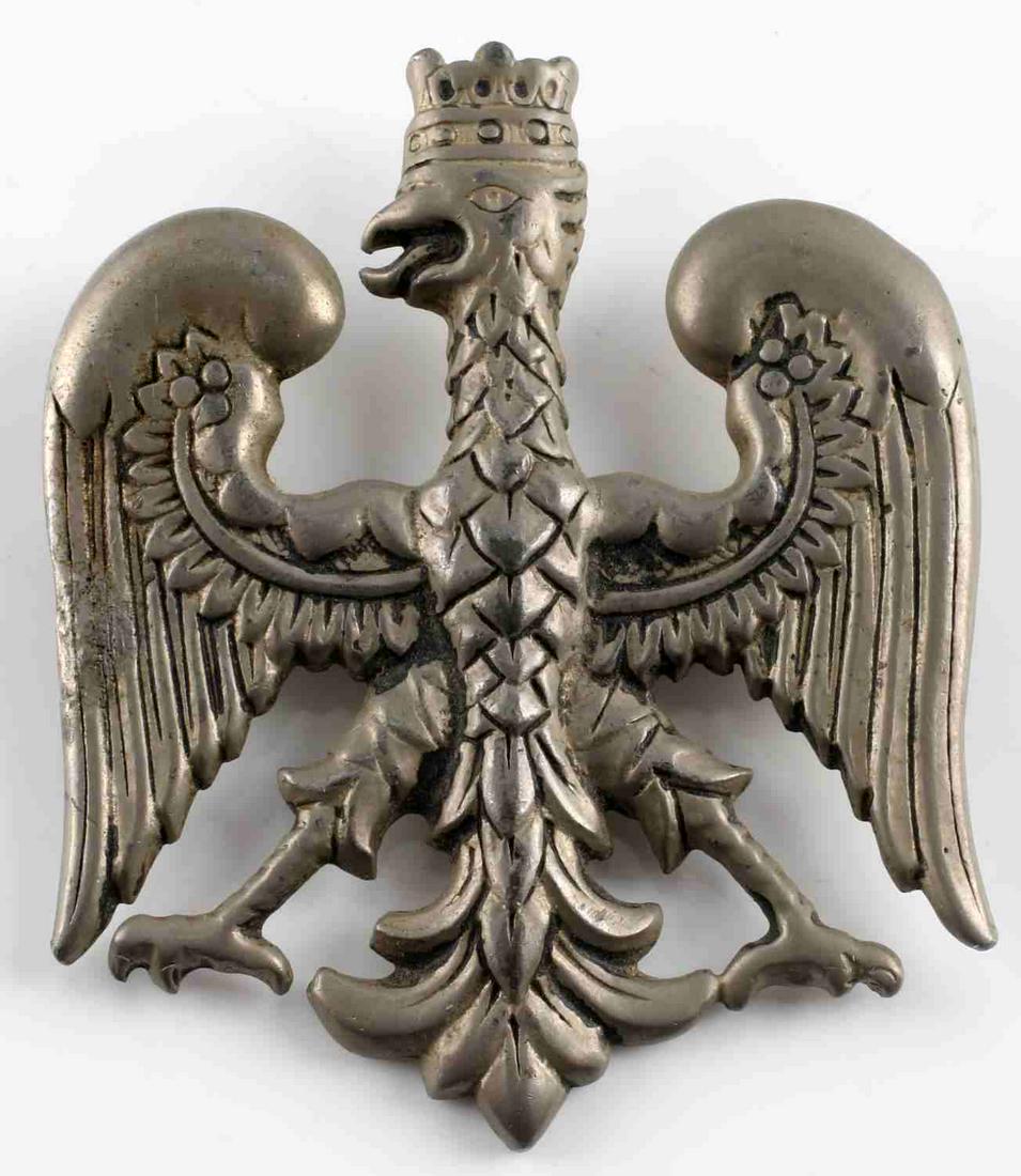 WWI IMPERIAL GERMAN SILVER EAGLE BROOCH: WWI Imperial German silver eagle brooch. Measures approximately 2 X 2 inches and features a 90 degree pin lie. No maker's marks present on the brooch. Unauthenticated; sold as is.