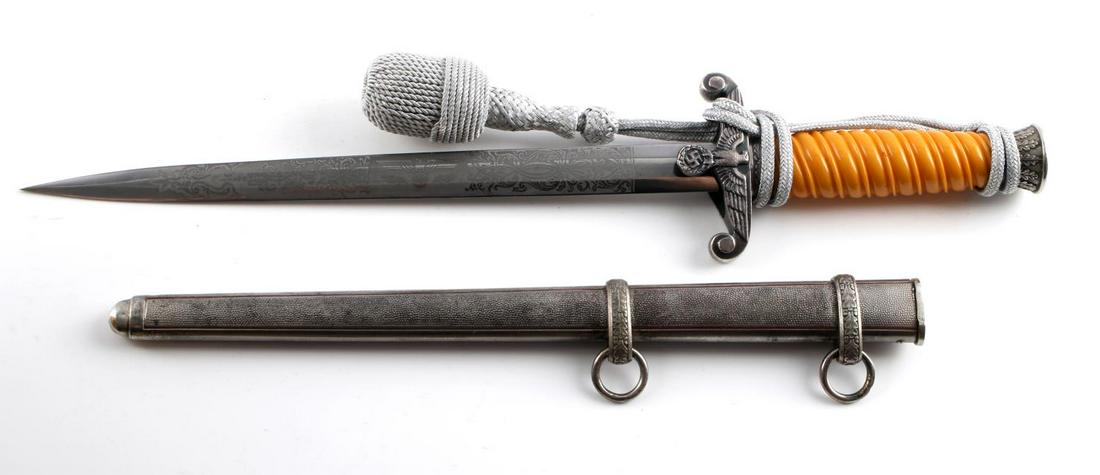 WWII GERMAN THIRD REICH ETCHED HEER DAGGER: Etched to the III Geb. Jager Rgt. 100, Alcoso manufacturer, Heer eagle etched opposite side, Bakelite grip, bullion portepee, with very good pebble scabbard. Rare dagger.