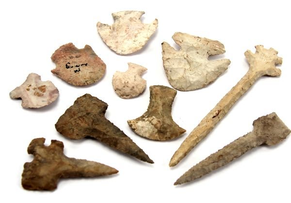 LOT 10 ARCHAIC DRILLS & HAFTED SCRAPERS: Well crafted drills and hafted scrapers. From Missouri, Iowa, and Pennsylvania.