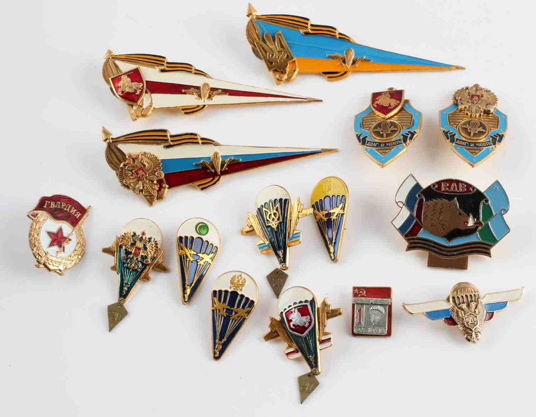 LOT OF 15 SOVIET RUSSIAN PARATROOPERS BADGES: Nickel or aluminum construction with enamel, screw-on backs. Good condition. Unauthenticated, sold as is.