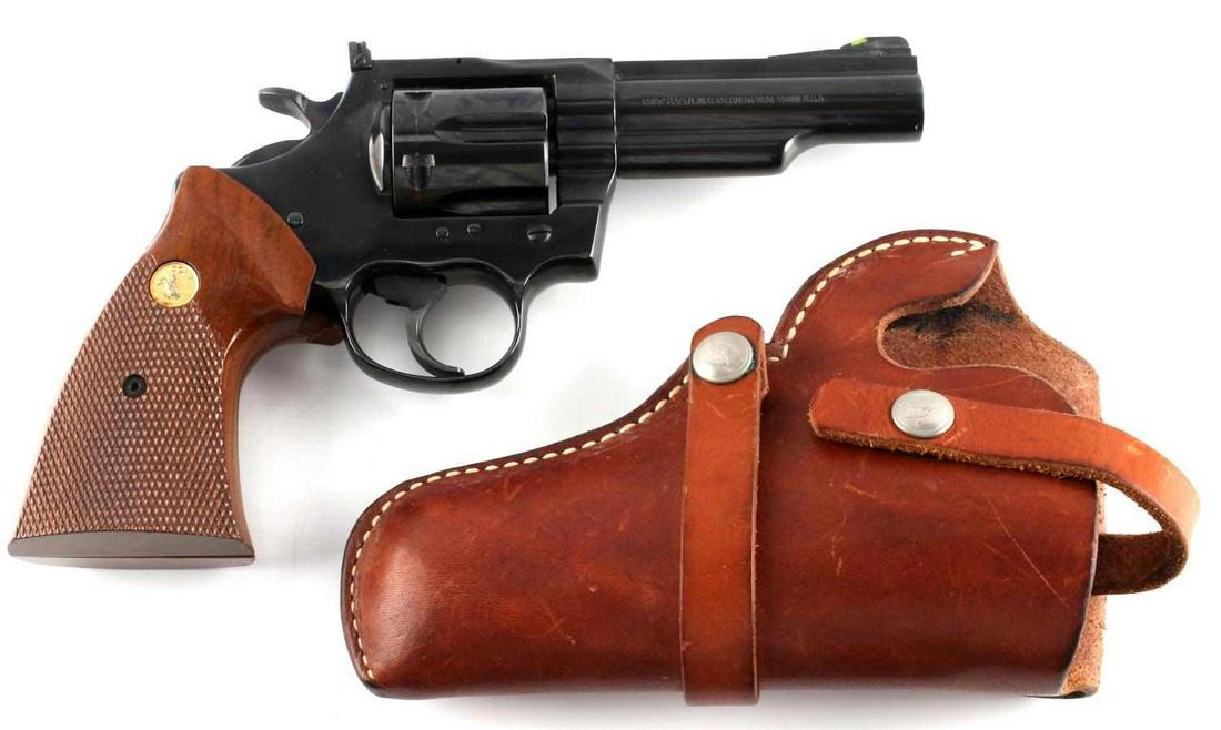 COLT TROOPER MK III .357 MAGNUM 6 SHOT REVOLVER: 1978 production. Blued steel with 90% remaining, maker marked to right side, model and caliber marked to left side, Colt logo etched to frame behind thumb release, checkered wood grips with Colt emble