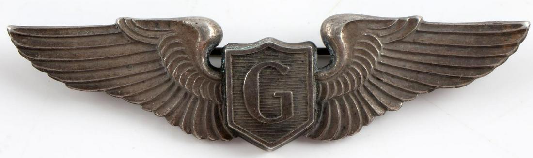 WWII STERLING GLIDER PILOT WINGS RARE ANGUS COOTE: Very good original example with 90 degree pin lie 3 inches, sterling silver super detailed quality.
